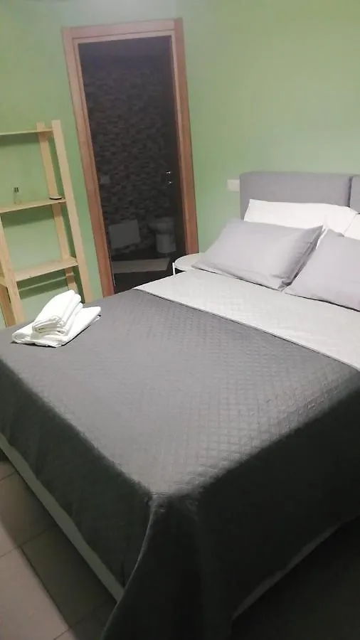 Hotel Bbnapl'Est Neapol 0*,